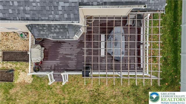 1702 Windmill Lane, Upper Macungie Twp, PA 18031