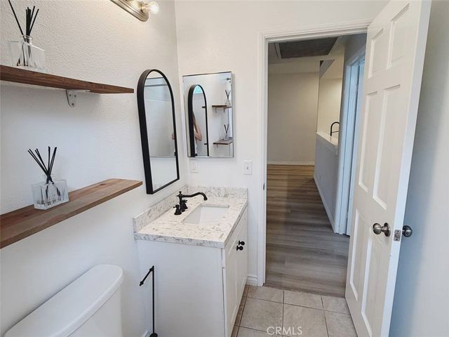 17191 Corbina Lane 102, Huntington Beach, CA 92649