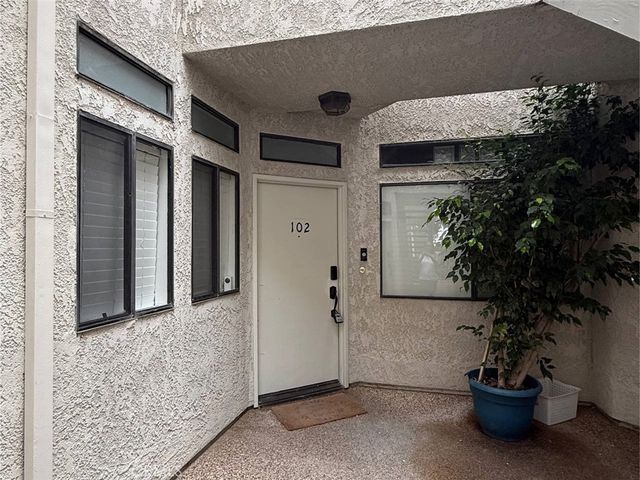 17191 Corbina Lane 102, Huntington Beach, CA 92649