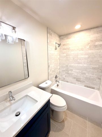 2017 Haymeadow, Carrollton, TX 75007