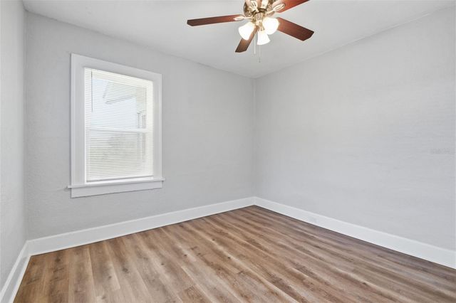 3745 S 16TH AVENUE S, St Petersburg, FL 33711
