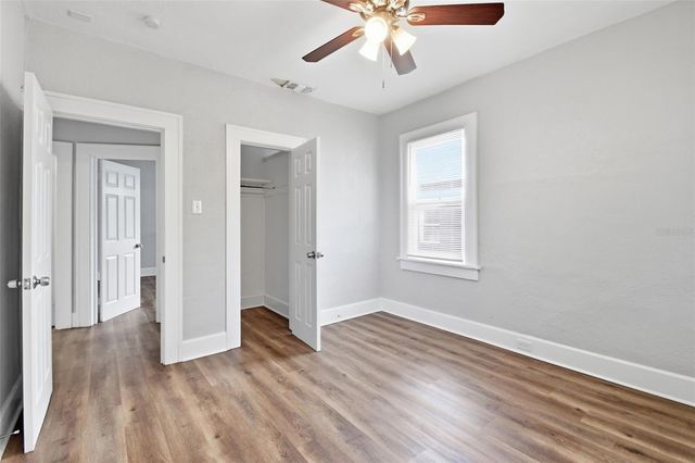 3745 S 16TH AVENUE S, St Petersburg, FL 33711