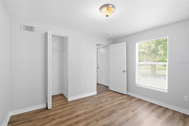 3745 S 16TH AVENUE S, St Petersburg, FL 33711