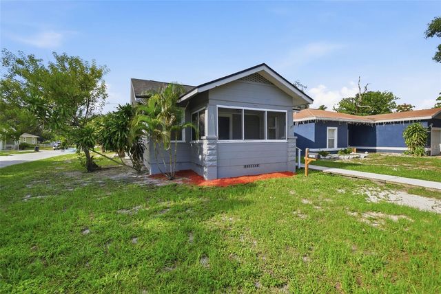 3745 S 16TH AVENUE S, St Petersburg, FL 33711