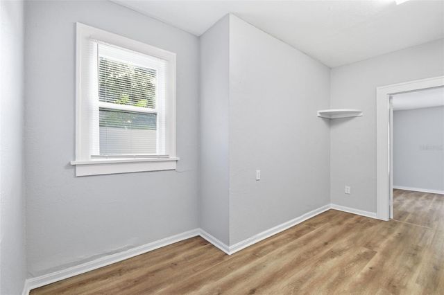 3745 S 16TH AVENUE S, St Petersburg, FL 33711