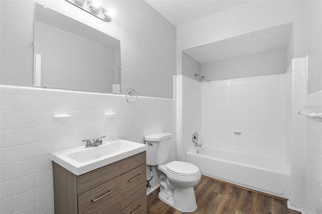 3745 S 16TH AVENUE S, St Petersburg, FL 33711