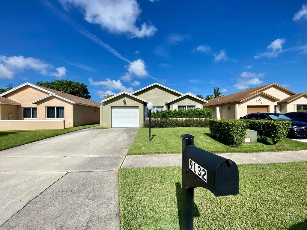 9132 Pine Springs Drive, Boca Raton, FL 33428