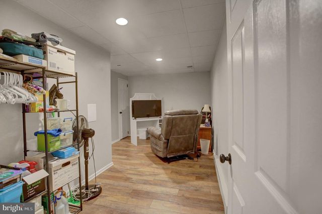 19058 KEEDYSVILLE RD, Keedysville, MD 21756