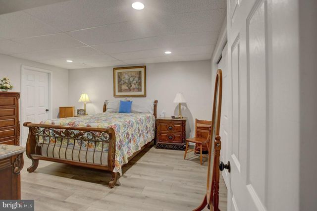 19058 KEEDYSVILLE RD, Keedysville, MD 21756