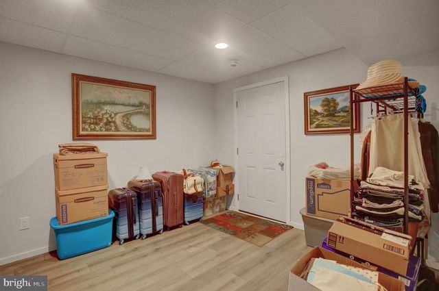19058 KEEDYSVILLE RD, Keedysville, MD 21756