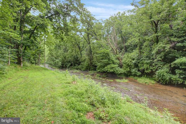 19058 KEEDYSVILLE RD, Keedysville, MD 21756