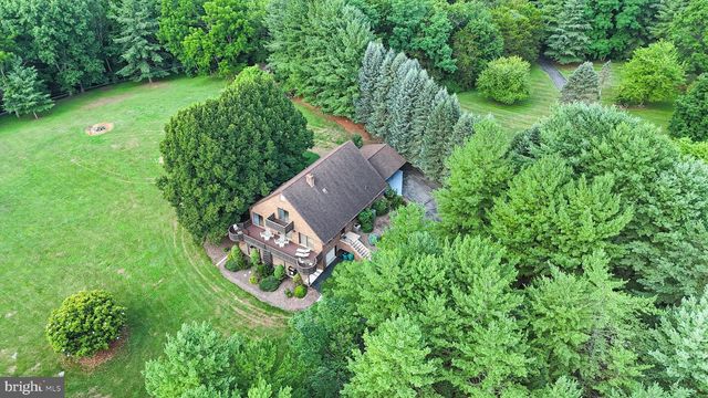 19058 KEEDYSVILLE RD, Keedysville, MD 21756