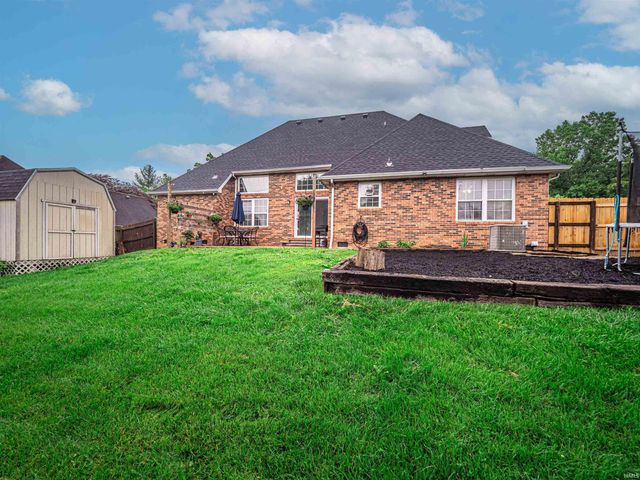8737 Clear Creek Drive, Evansville, IN 47711