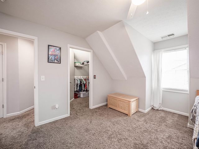 8737 Clear Creek Drive, Evansville, IN 47711