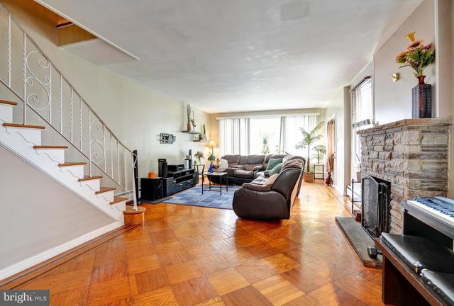 5029 AKRON ST, Philadelphia, PA 19124
