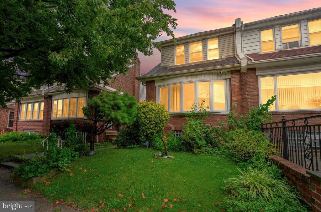 5029 AKRON ST, Philadelphia, PA 19124