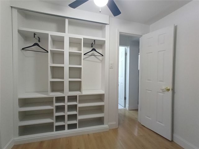210 N 4th St, Jeannette, PA 15644