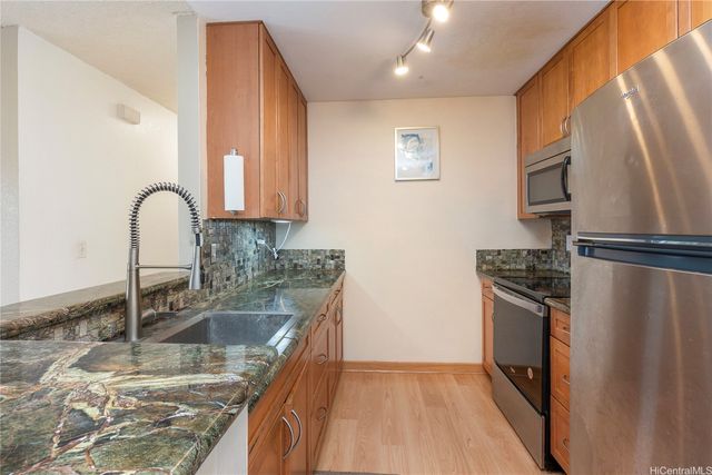 94-1457 Waipio Uka Street O203, Waipahu, HI 96797