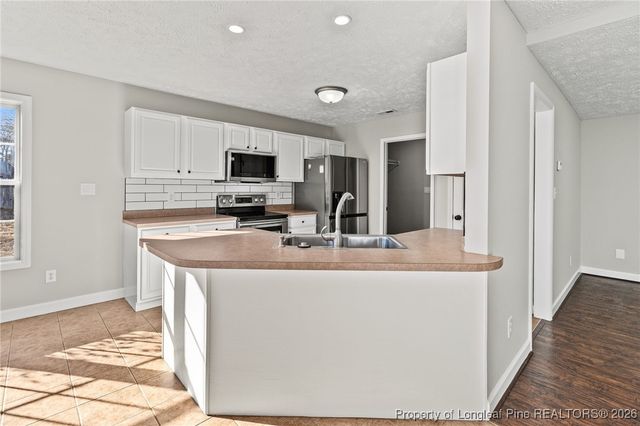 110 Camden Court E, Sanford, NC 27332