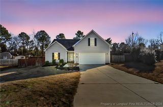 110 Camden Court E, Sanford, NC 27332