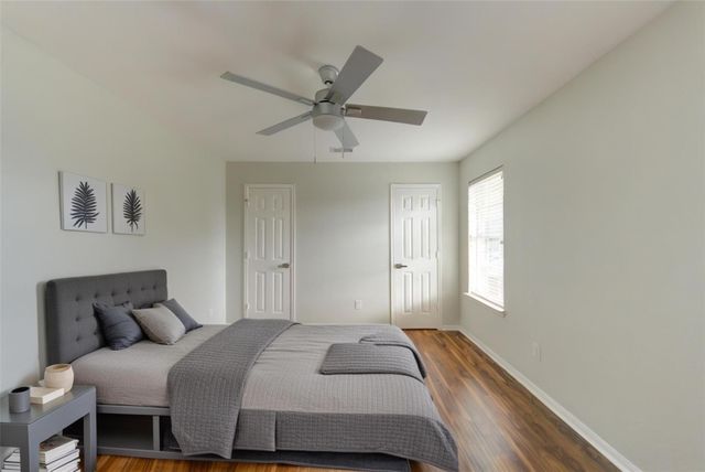 9611 Lasbury Drive, Houston, TX 77083