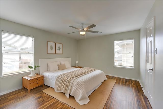 9611 Lasbury Drive, Houston, TX 77083