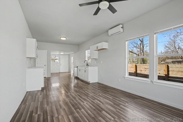 4916 Charles Page Boulevard, Tulsa, OK 74127