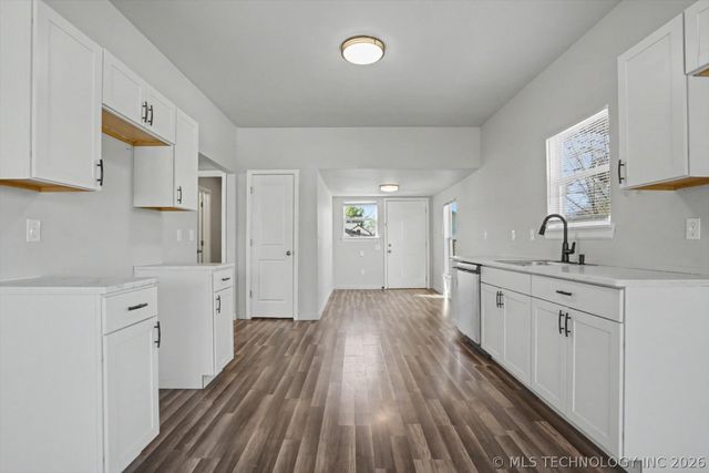 4916 Charles Page Boulevard, Tulsa, OK 74127