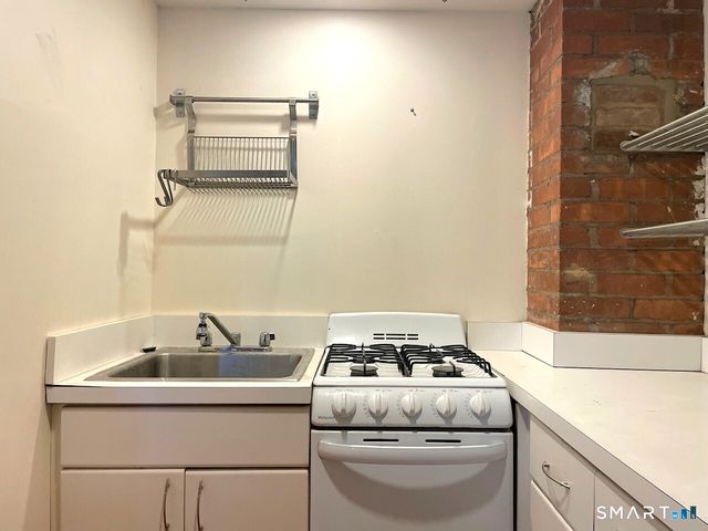 540 Whitney Avenue 4, New Haven, CT 06511