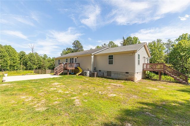 8118 Mimosa Hill Ln, Mechanicsville, VA 23116