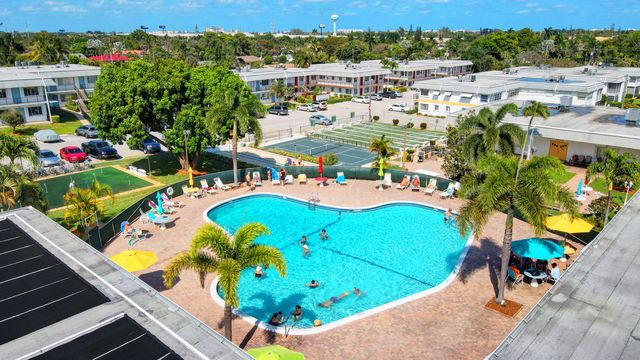 3362 Cynthia Lane 103, Lake Worth Beach, FL 33461