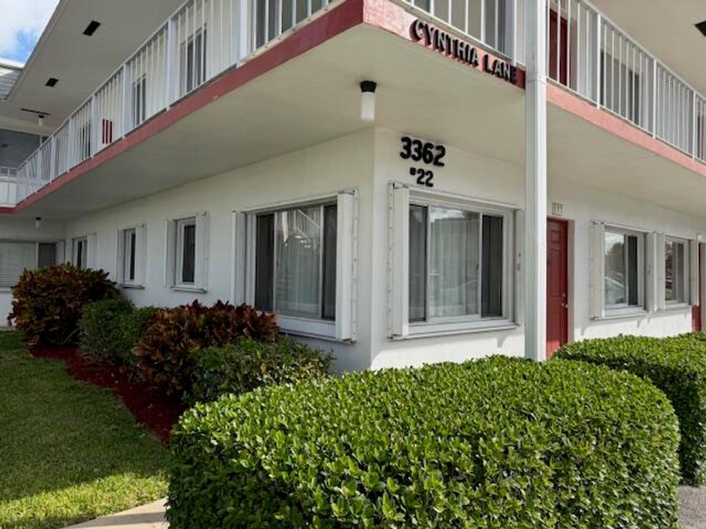 3362 Cynthia Lane 103, Lake Worth Beach, FL 33461