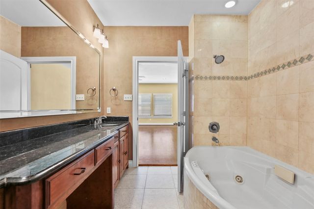 6149 Vickery Boulevard 1st Floor, Dallas, TX 75214