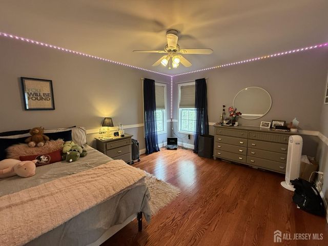 27 Mitchell Drive, Monroe, NJ 08831