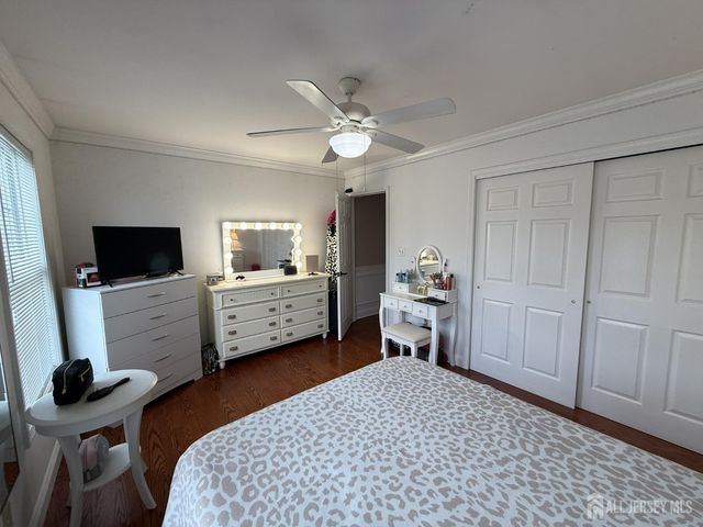 27 Mitchell Drive, Monroe, NJ 08831
