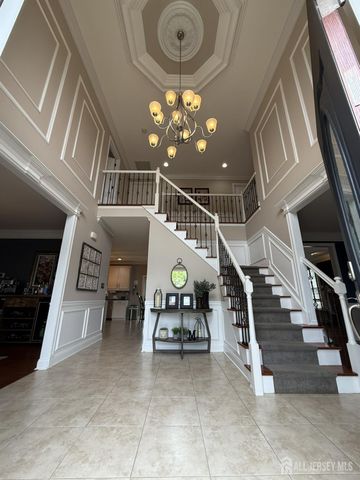 27 Mitchell Drive, Monroe, NJ 08831