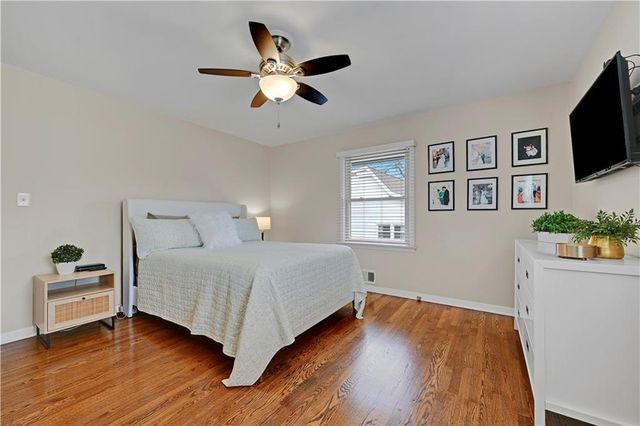 5814 W 84th Terrace, Overland Park, KS 66207