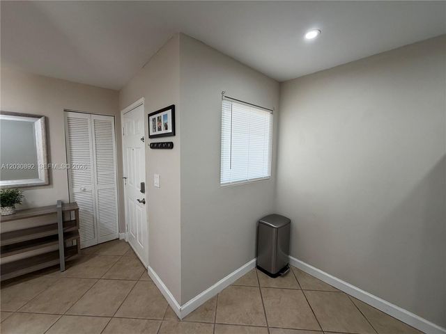 4712 NW 114th Ave 202, Doral, FL 33178