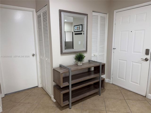 4712 NW 114th Ave 202, Doral, FL 33178