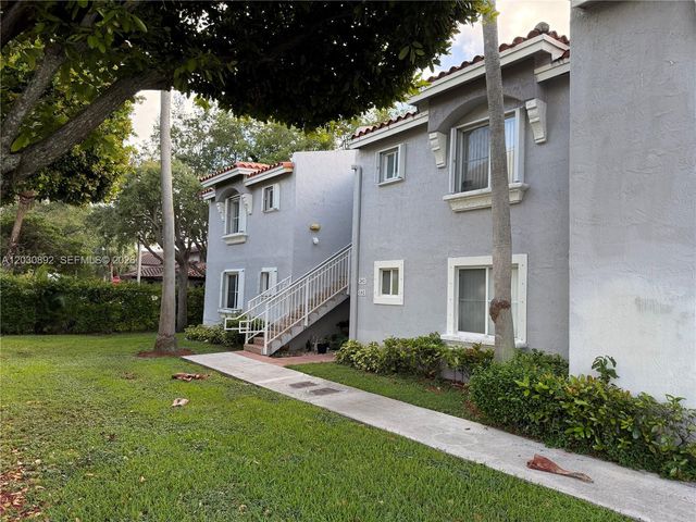 4712 NW 114th Ave 202, Doral, FL 33178