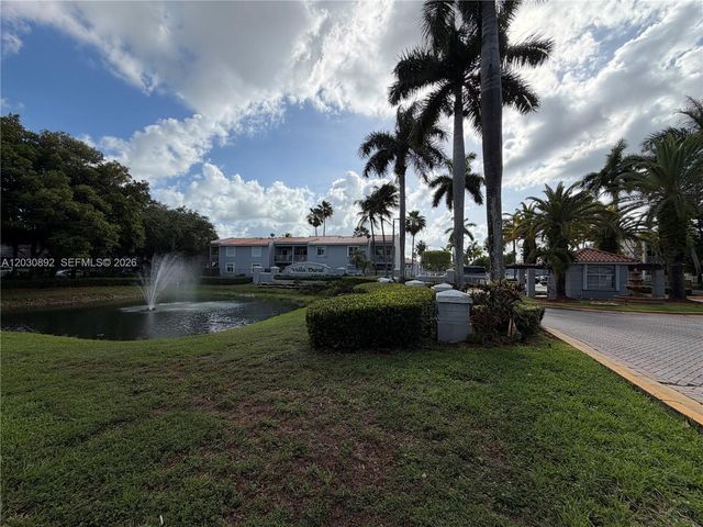 4712 NW 114th Ave 202, Doral, FL 33178