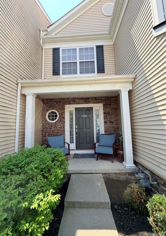 30 Banbury Way 1204, Newburgh, NY 12550
