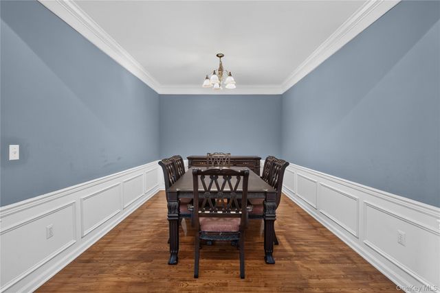 30 Banbury Way 1204, Newburgh, NY 12550