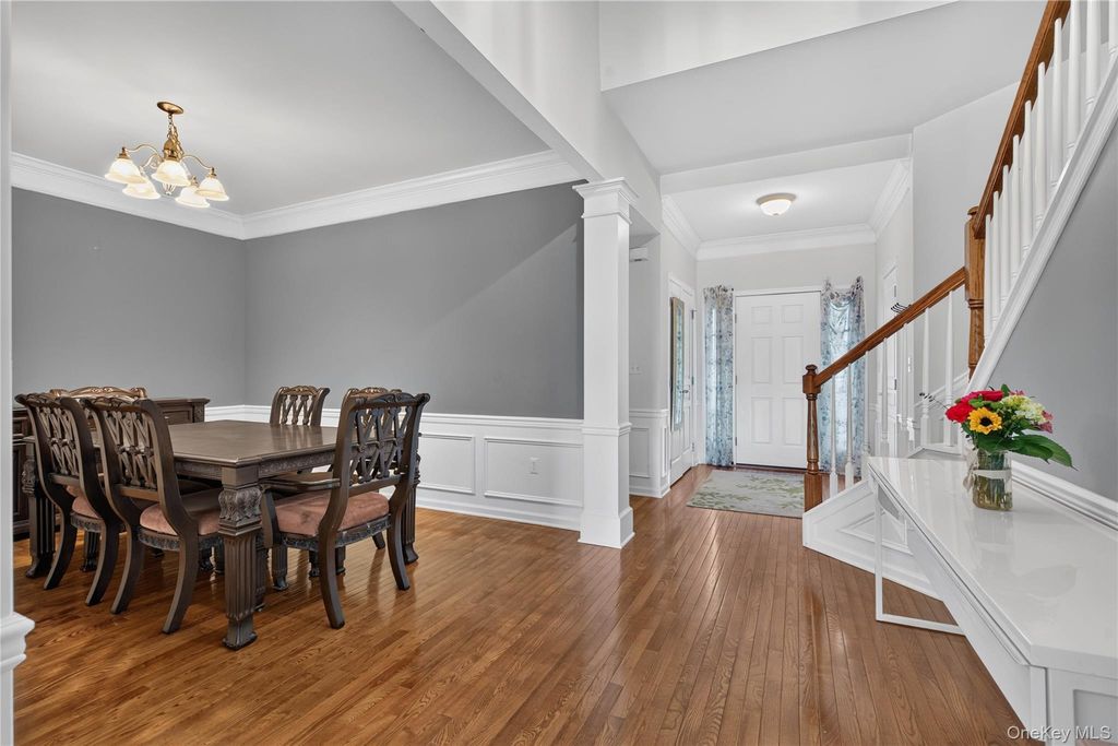 30 Banbury Way 1204, Newburgh, NY 12550 — photo 3