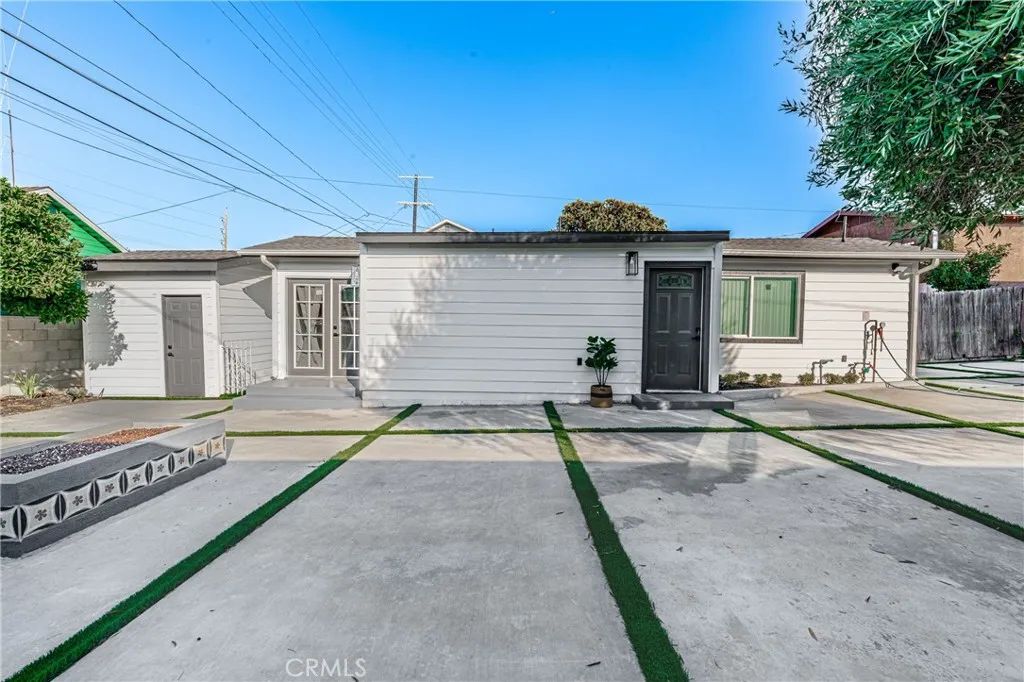 4915 Lincoln, Los Angeles, CA 90042