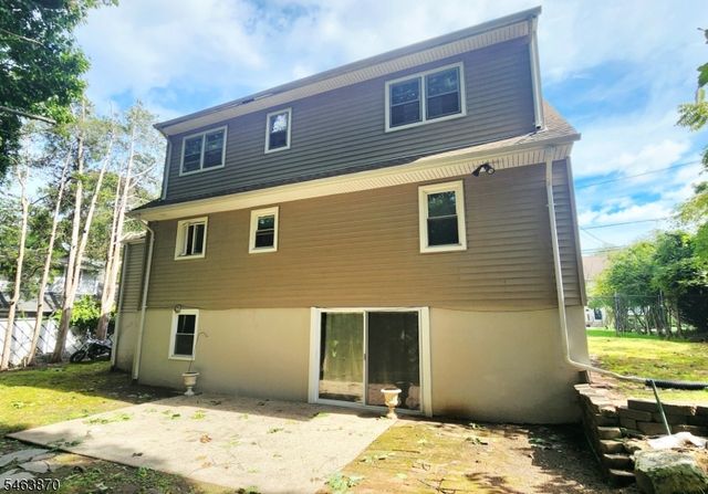 11 Brookhill Pl, Little Falls Twp., NJ 07424
