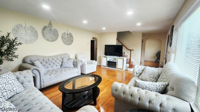 11 Brookhill Pl, Little Falls Twp., NJ 07424