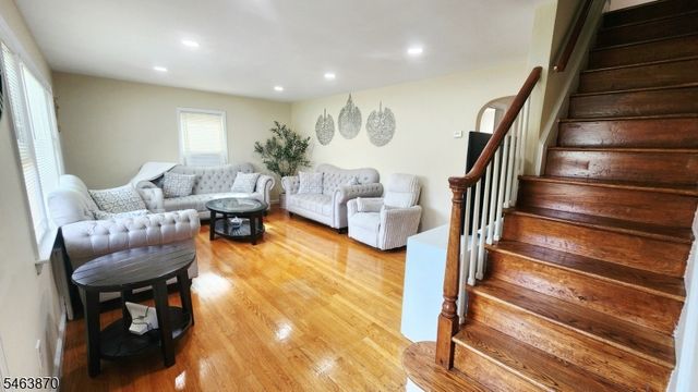 11 Brookhill Pl, Little Falls Twp., NJ 07424