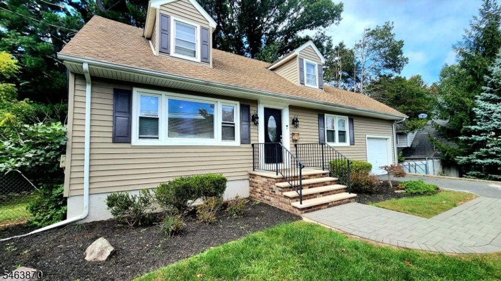 11 Brookhill Pl, Little Falls Twp., NJ 07424 — photo 2
