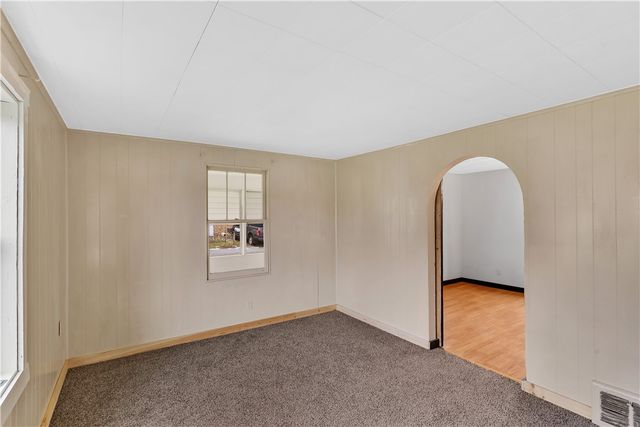 531 5th Ave, Bell Twp, PA 15618